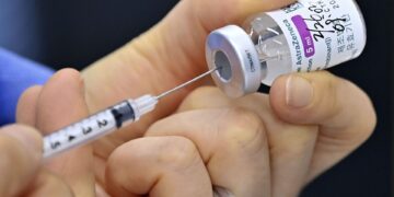 Austria suspends AstraZeneca vaccine after death