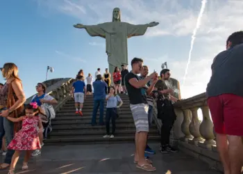 US travelers among those who will need visas to visit Brazil